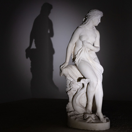 Robert Cauer d. Ä. (1831-1893) Venus mit Delphin, Rom 1874