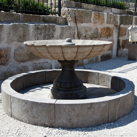 Brunnen im Barockstil, 21. Jahrhundert