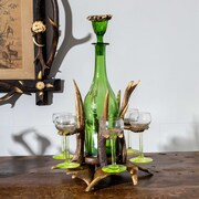 Glaskaraffe im jagdlichen Flaschenhalter, Deutschland, Anfang 20. Jahrhundert