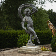 The Dancing Girl, Gartenfigur aus Blei, England, 1. Hälfte 20. Jahrhundert